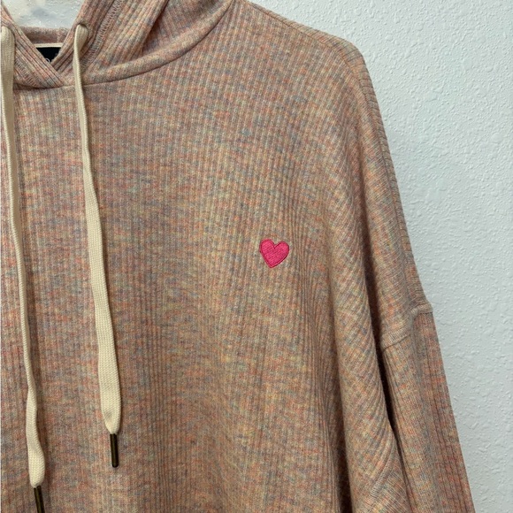 Lea & Viola Cropped Marled Hoodie - Picture 5 of 8